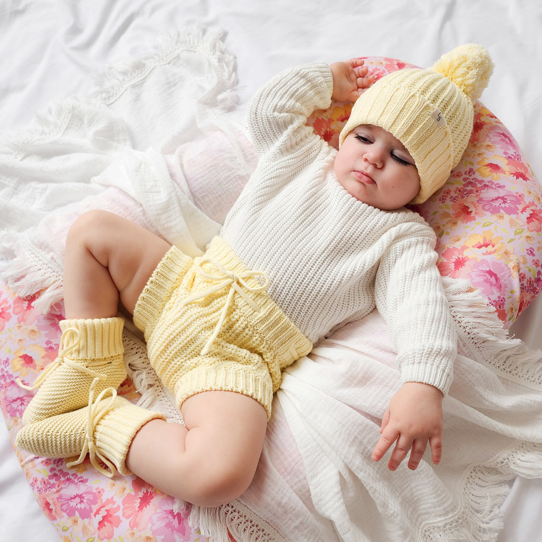 Newborn yellow Knitted Booties