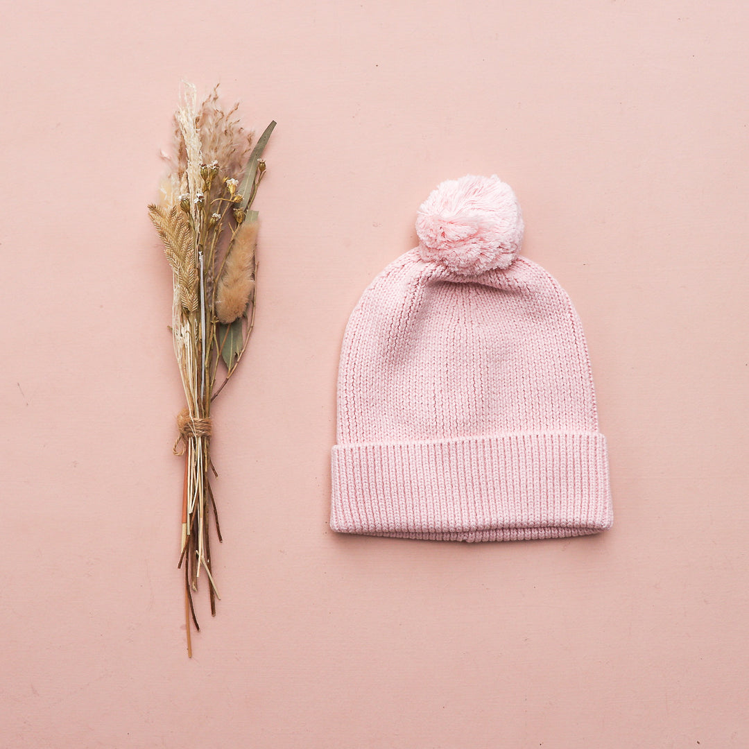 baby girls peach knitted beanie