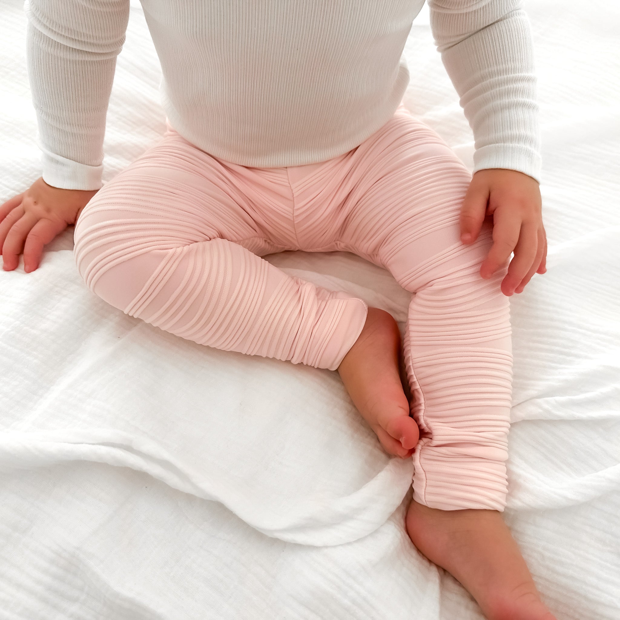 Pink baby outlet leggings