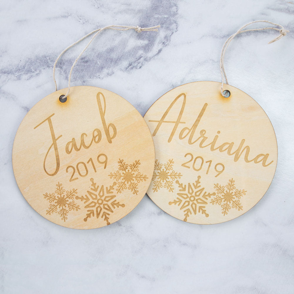 Disc - Snowflake Monogram - Custom Name